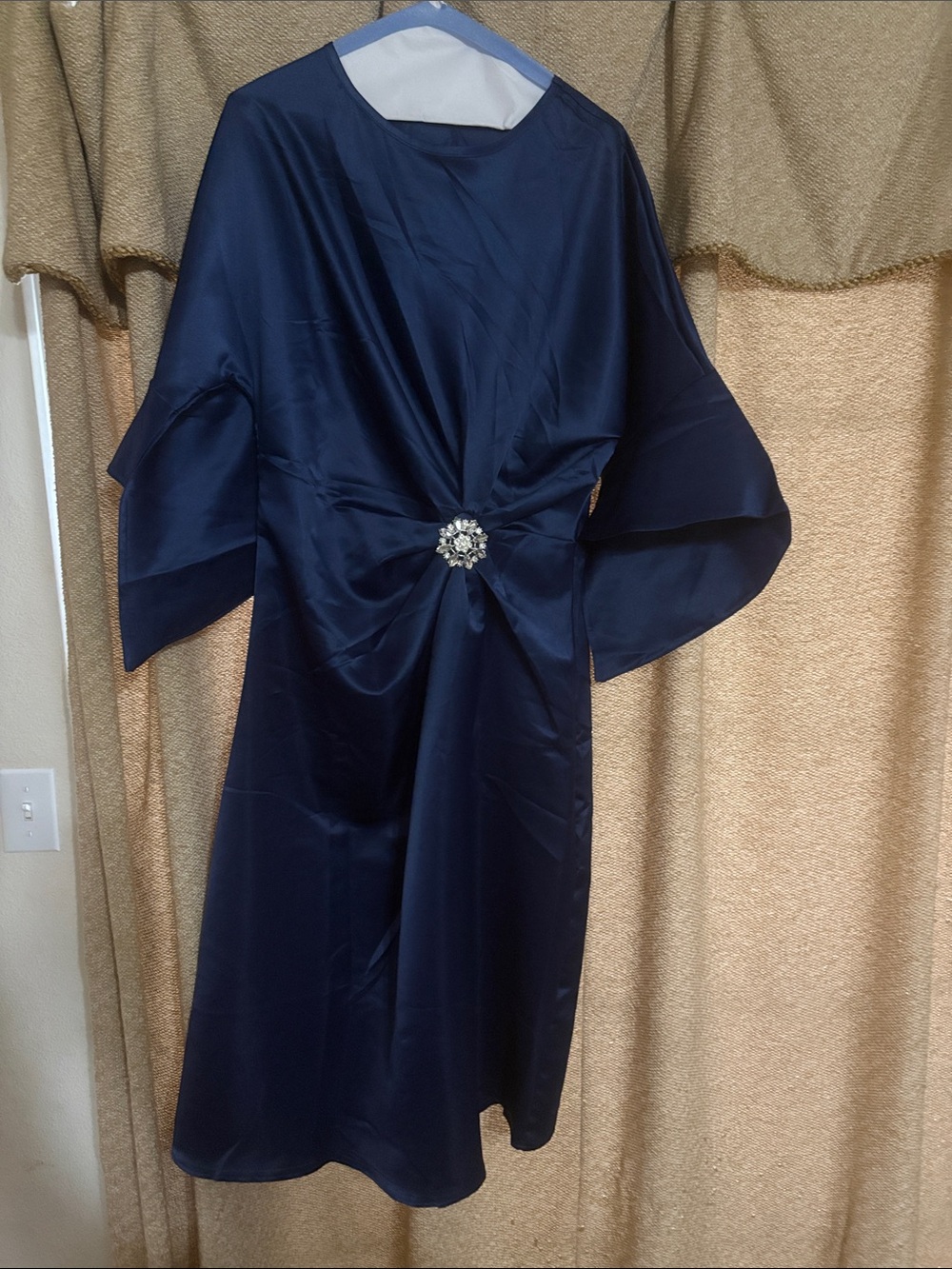 Elegant Navy Satin Cocktail Dress with Rhinestone Accent
